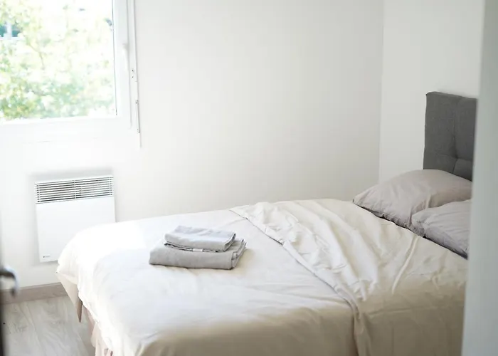 Apartman Splendide 3 Pieces - Parking Et Clim